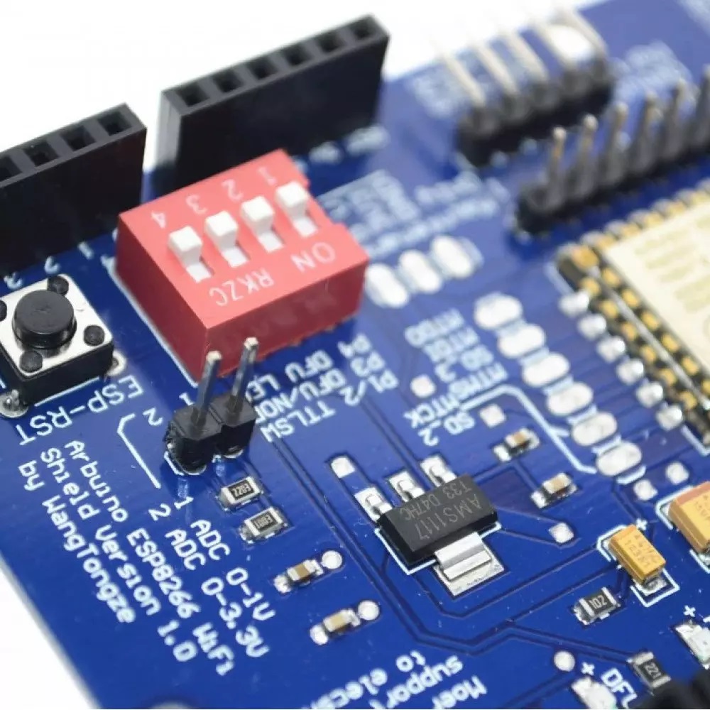 ESP8266 / ESP-12E Shield Wifi