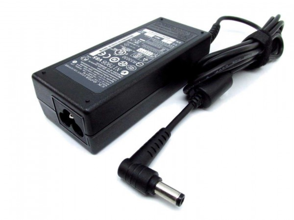 CHARGEUR LAPTOP TOSHIBA 19V 2.37A 5.5x2.5 mm