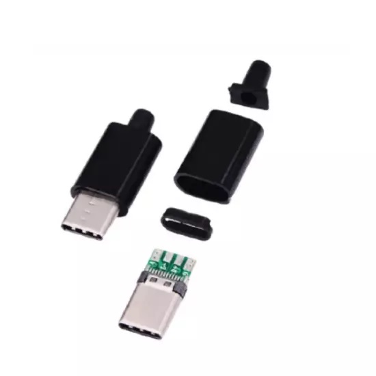 4 في 1 USB من النوع C باللون الأسود