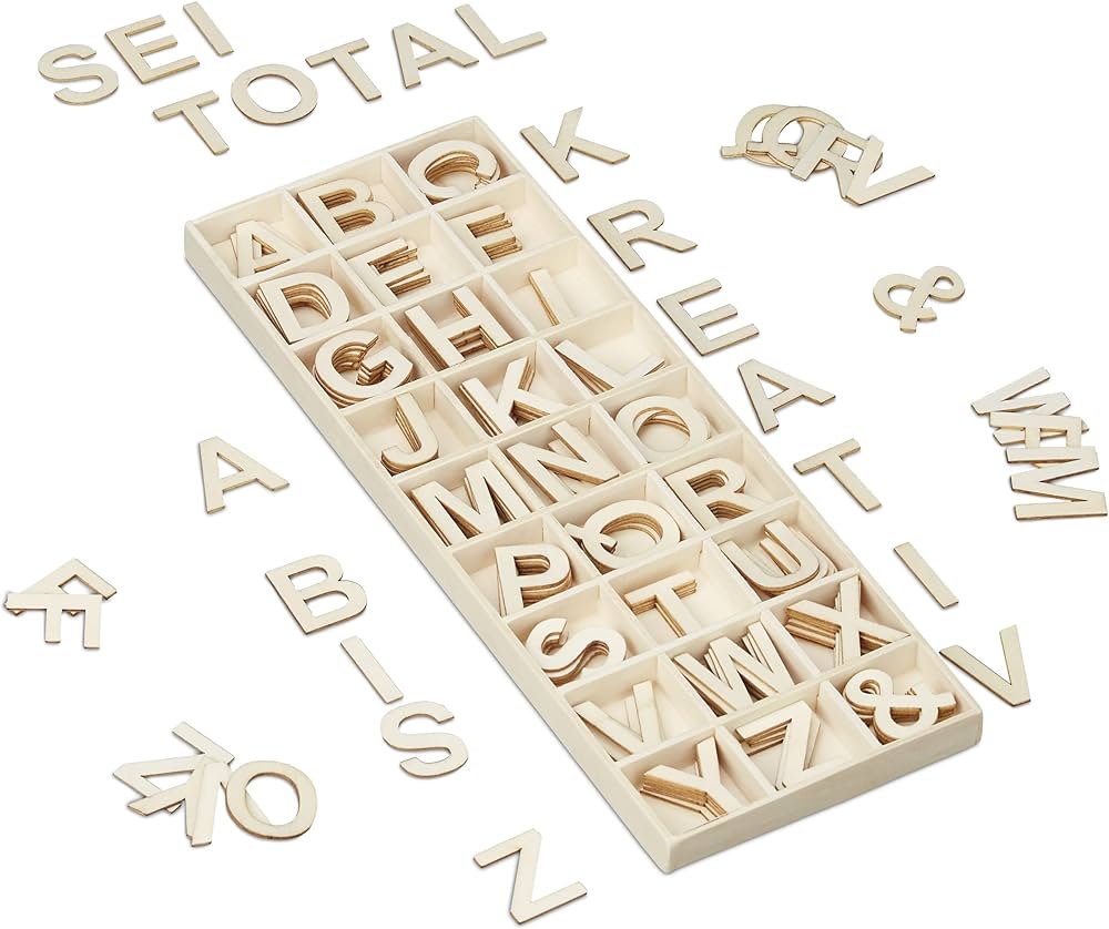 LETTRES EN BOIS 3cm 156PCS TECHNO