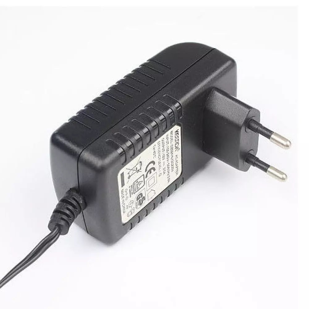 AC/DC VOLTAGE ADAPTER, 9V - 2A ►